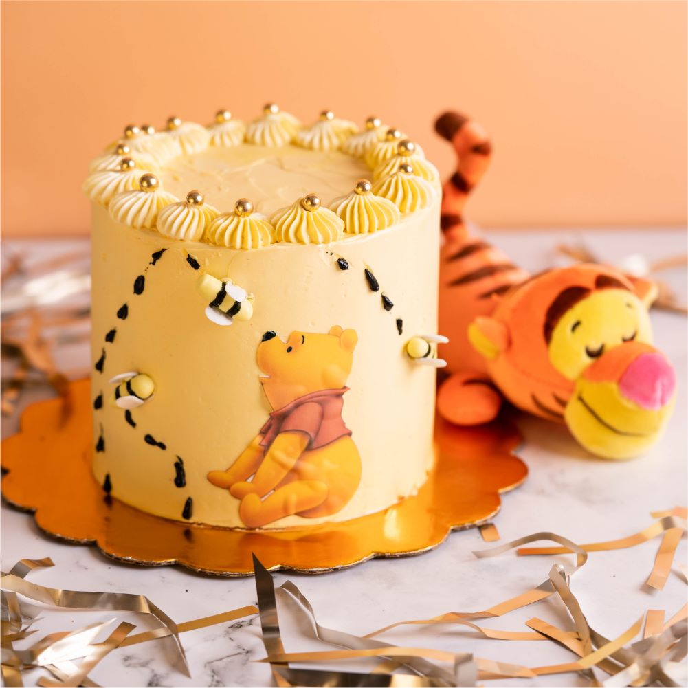 Pooh mini cake